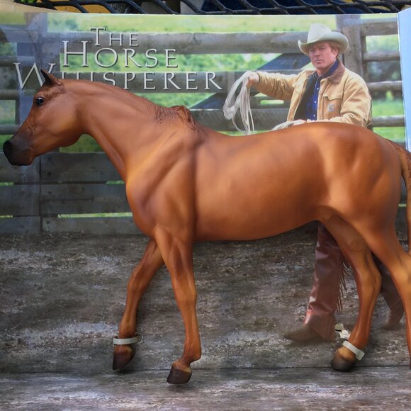 Breyer #719 Pilgrim from the Horse Whisperer Movie - Picture 1 of 3